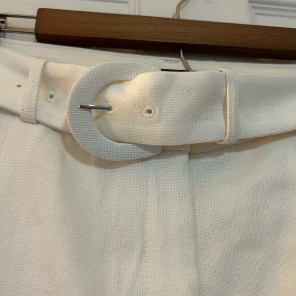 B2G1F Express Ivory Tailored Trousers w belt - Picture 2 of 6